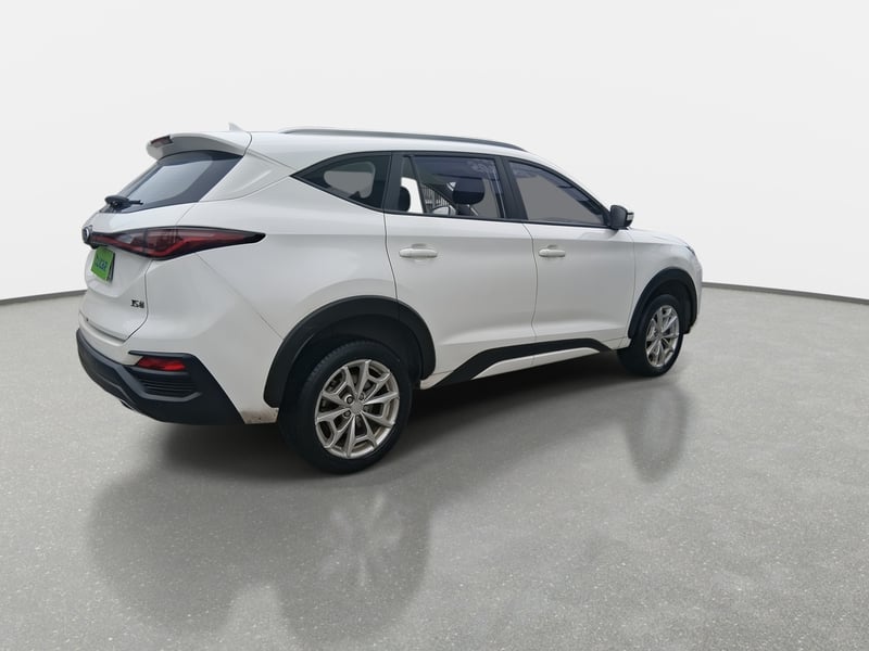 JAC Js8 1.5 Comfort Ce 4x2 6mt 5p 2023 - Imagen 7 de 8
