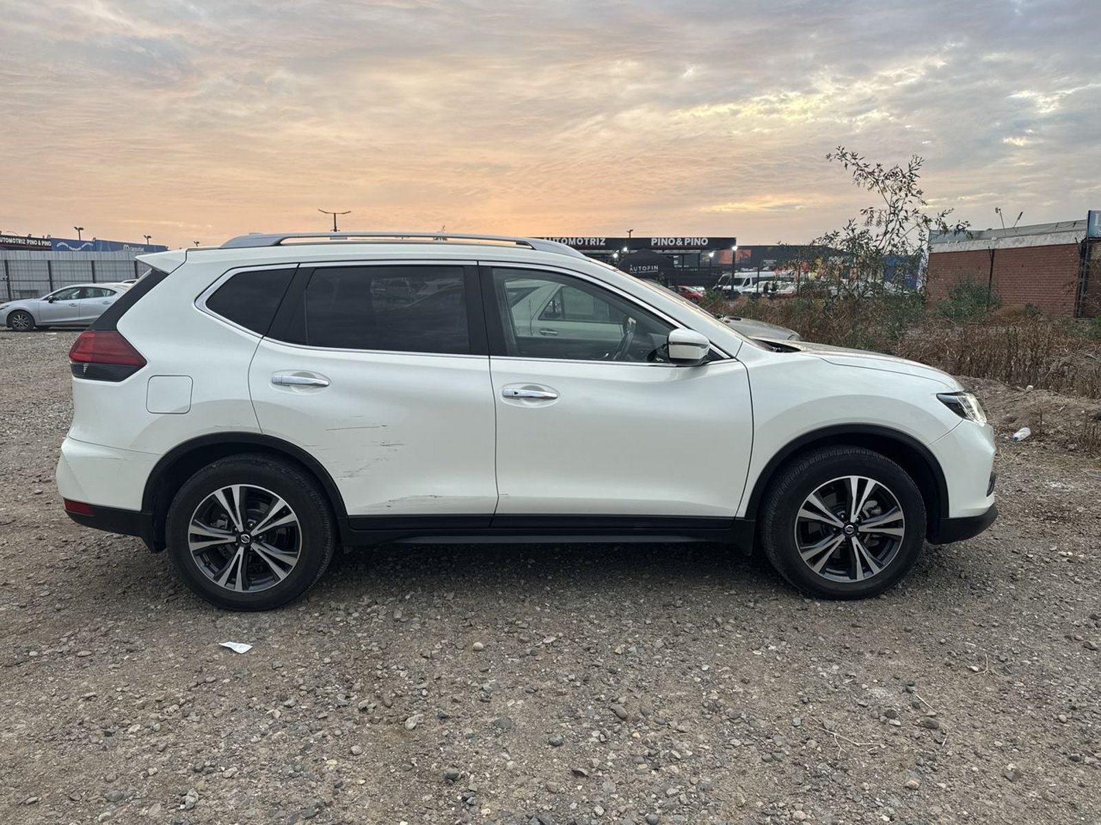 Nissan X-trail 2.5 Advance 4x2 3row Cvt At 5p 2021 - Imagen 8 de 8