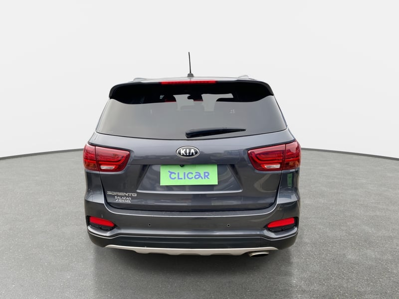 Kia Sorento 2.4 Ex 2wd Mt 5p 2019 - Imagen 6 de 8