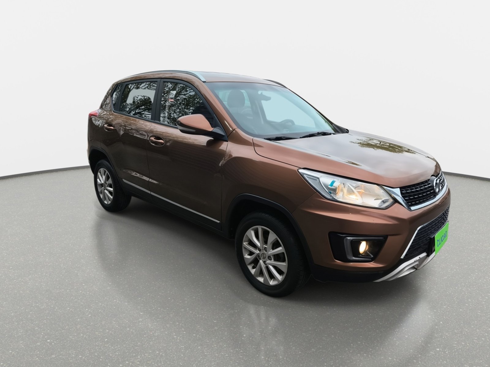 Baic X35 1.5 Luxury 4x2 Mt 5p 2019