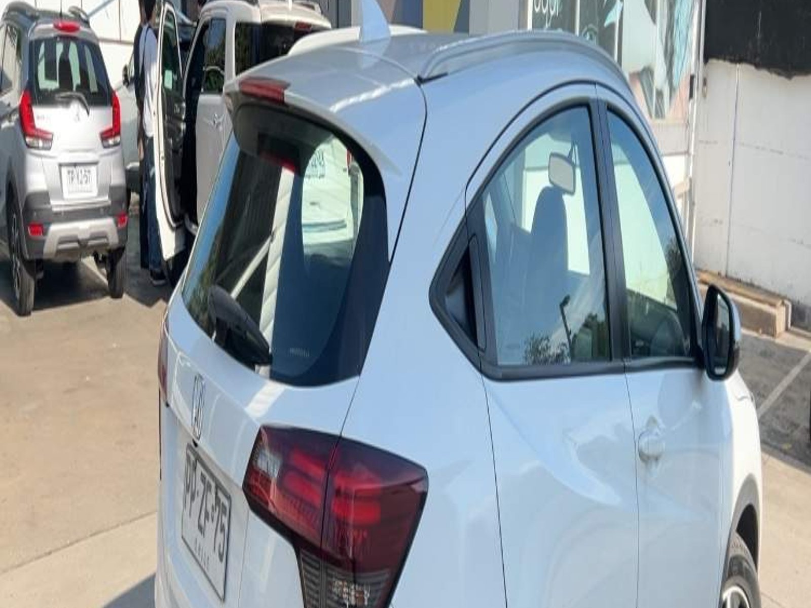 Honda Hr-v 1.8 Exl Cvt 4x2 At 5p 2021 - Foto 3 de 4