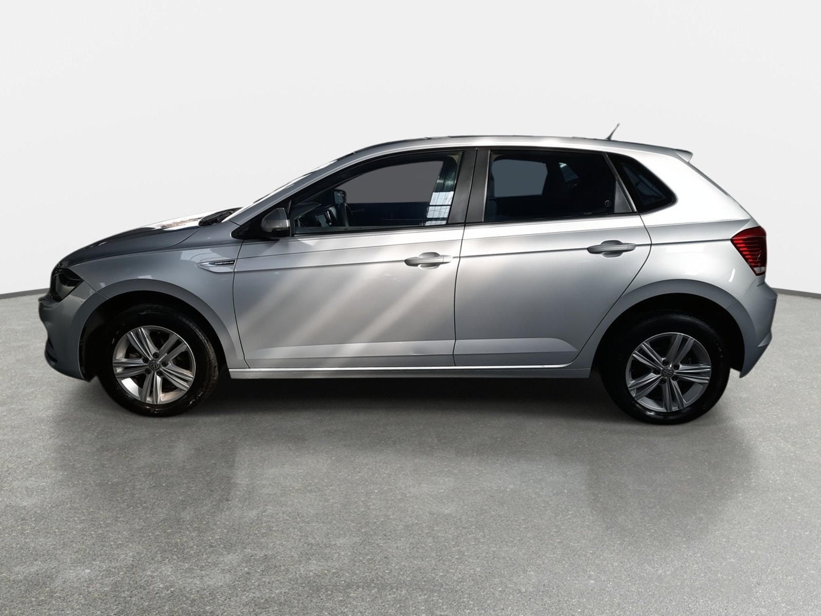 Volkswagen Polo 1.6 Comfortline 4x2 Mt5 5p 2021 - Imagen 4 de 8
