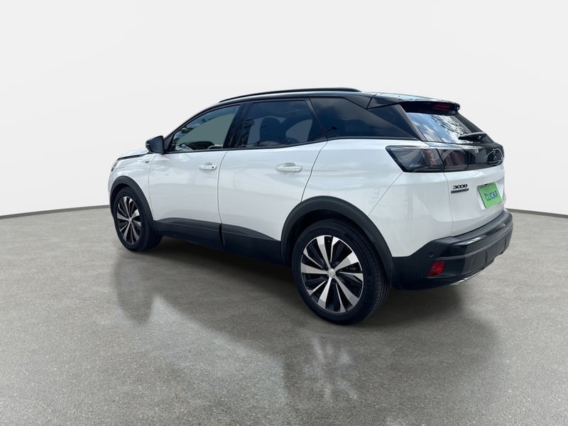 Peugeot 3008 1.6 Gt Black Pack Puretech 180 4x2 Eat8 5p 2024 - Imagen 5 de 8