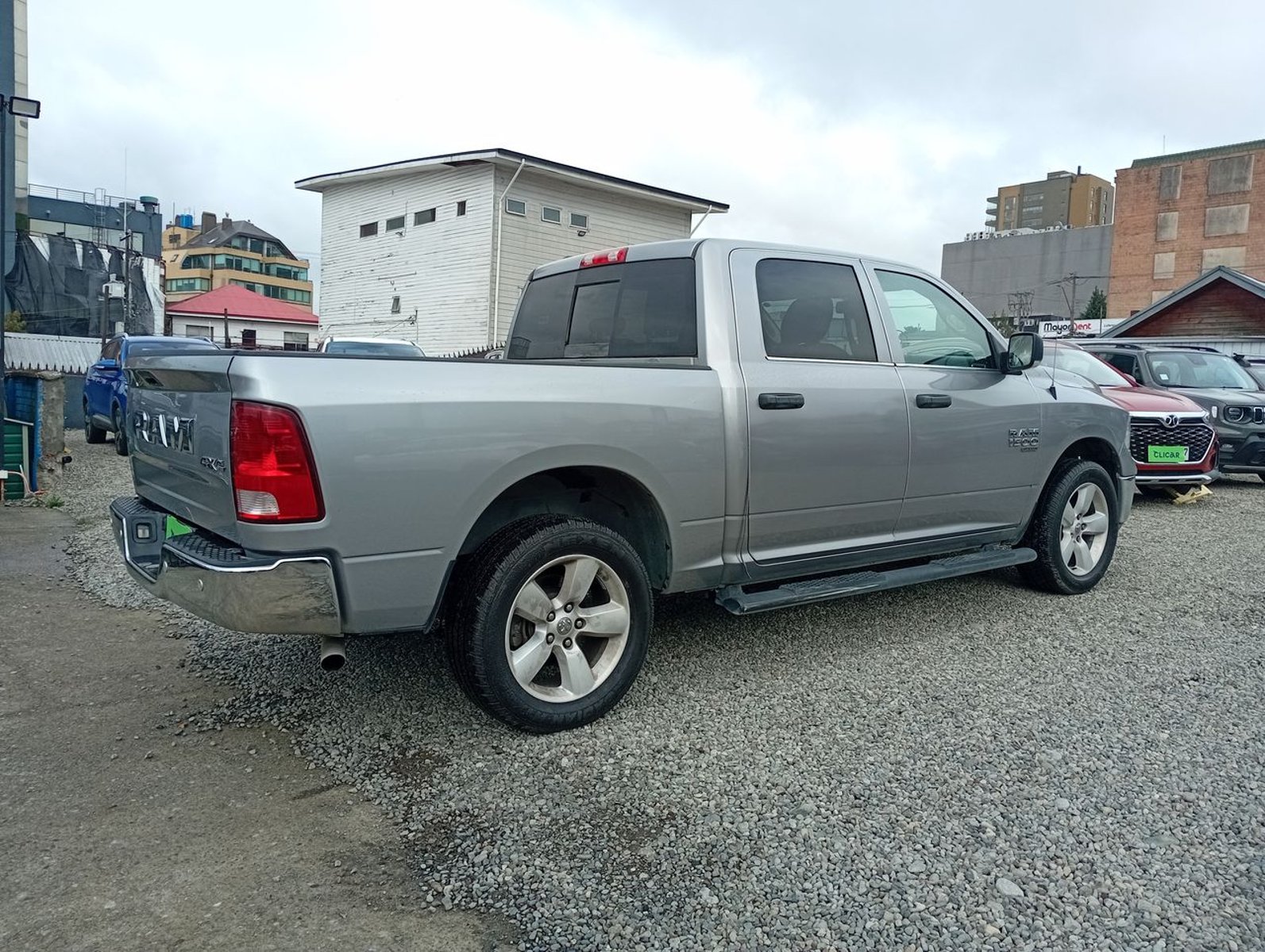 Ram 1500 3.6 Slt Ds 4x4 Crew Cab At 4p 2023 - Imagen 7 de 8