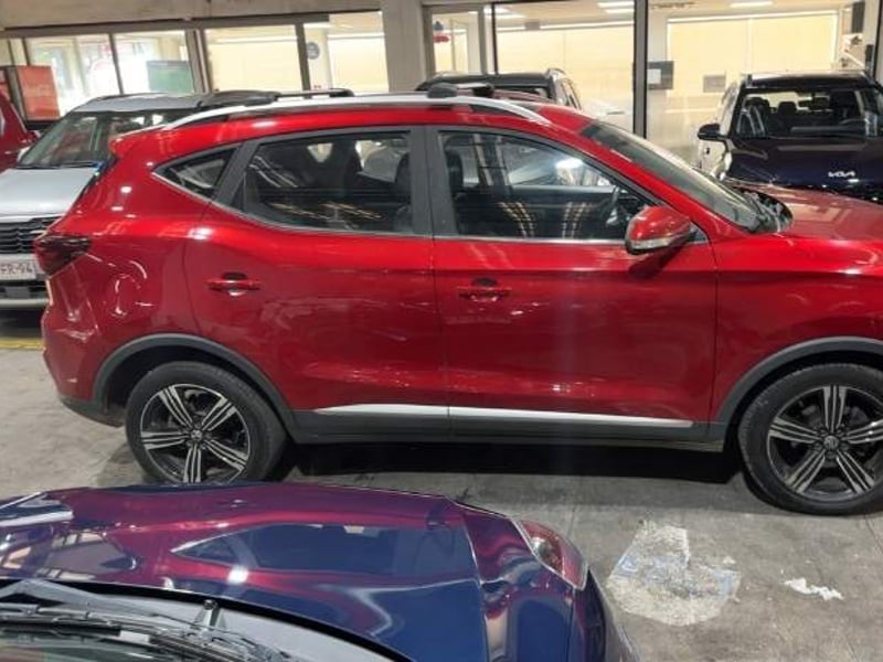 MG Mg Zs 1.5 Comfort 4x2 At 5p 2021 - Imagen 3 de 5