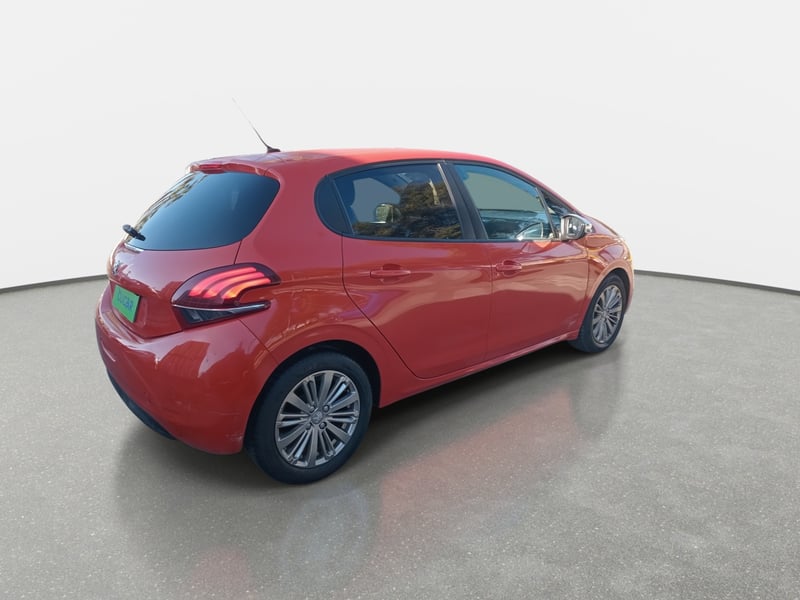 Peugeot 208 1.2 Signature Puretech 4x2 82 Mt5 5p 2020 - Imagen 7 de 8