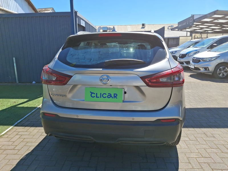 Nissan Qashqai 2.0 Sense Multimedia 4x2 Mt 5p 2021 - Imagen 6 de 8
