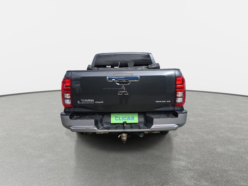 Mitsubishi L200 2.4 Dakar Xr Diesel 4x4 Dob. Cab. Euro6 Mt 4p 2025 - Imagen 6 de 8