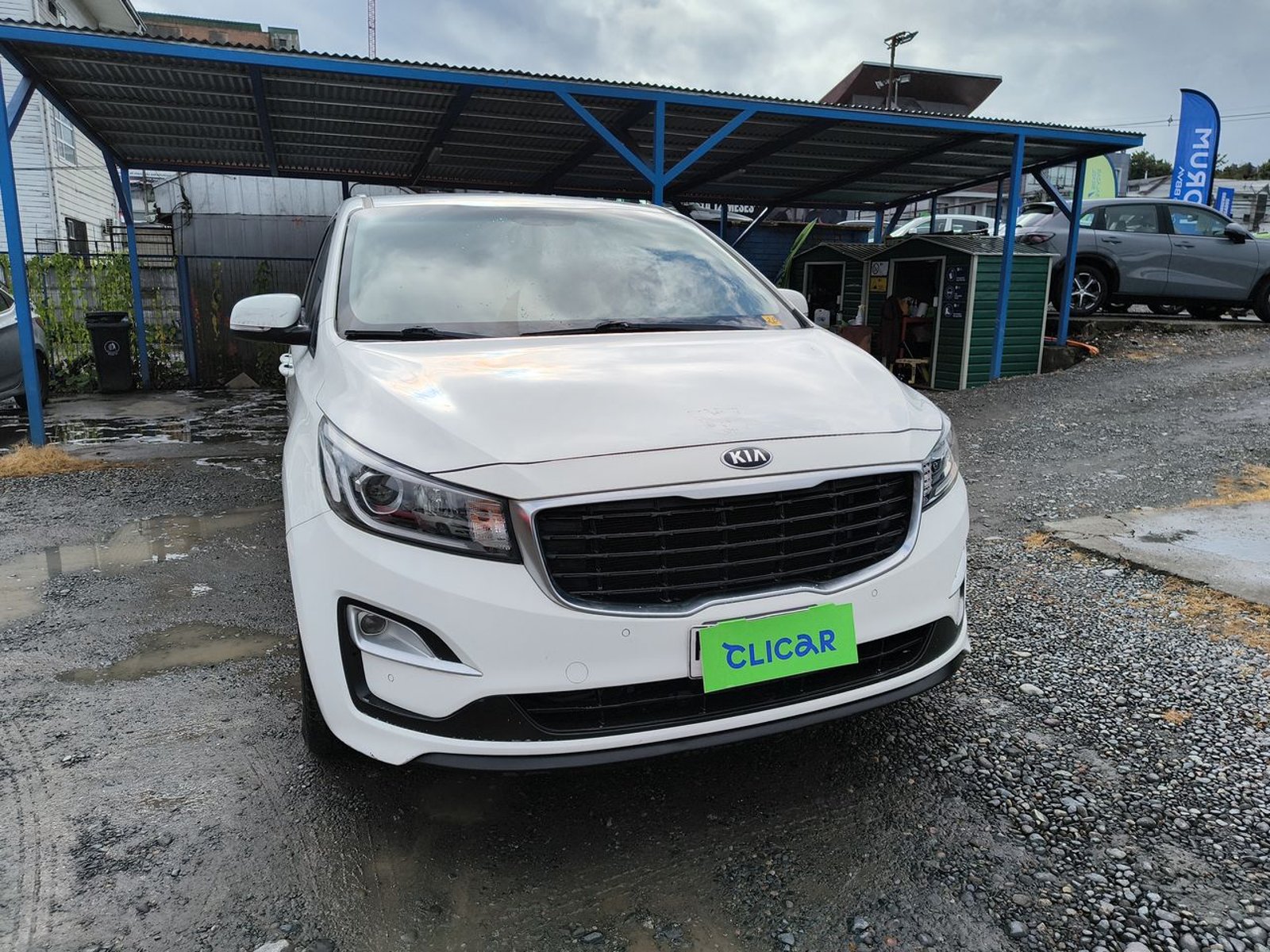 Kia Grand Carnival 3.3 Ex 4x2 6at 5p 2018 - Foto 2 de 8