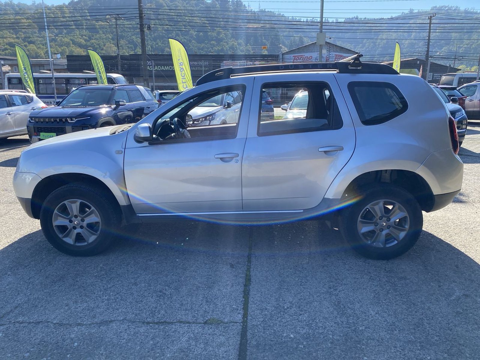 Renault Duster 1.6 Zen 4x2 5mt 5p 2020 - Foto 4 de 8