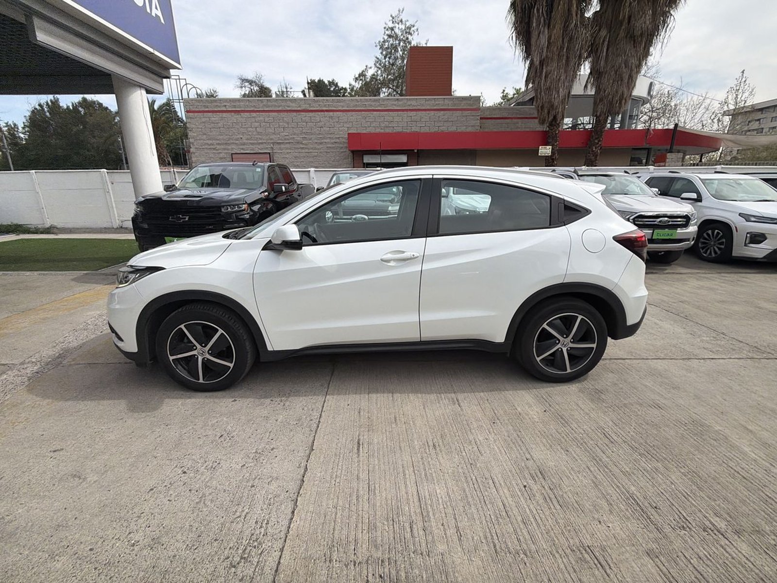 Honda Hr-v 1.8 Exl Cvt 4x2 At 5p 2021 - Foto 4 de 8