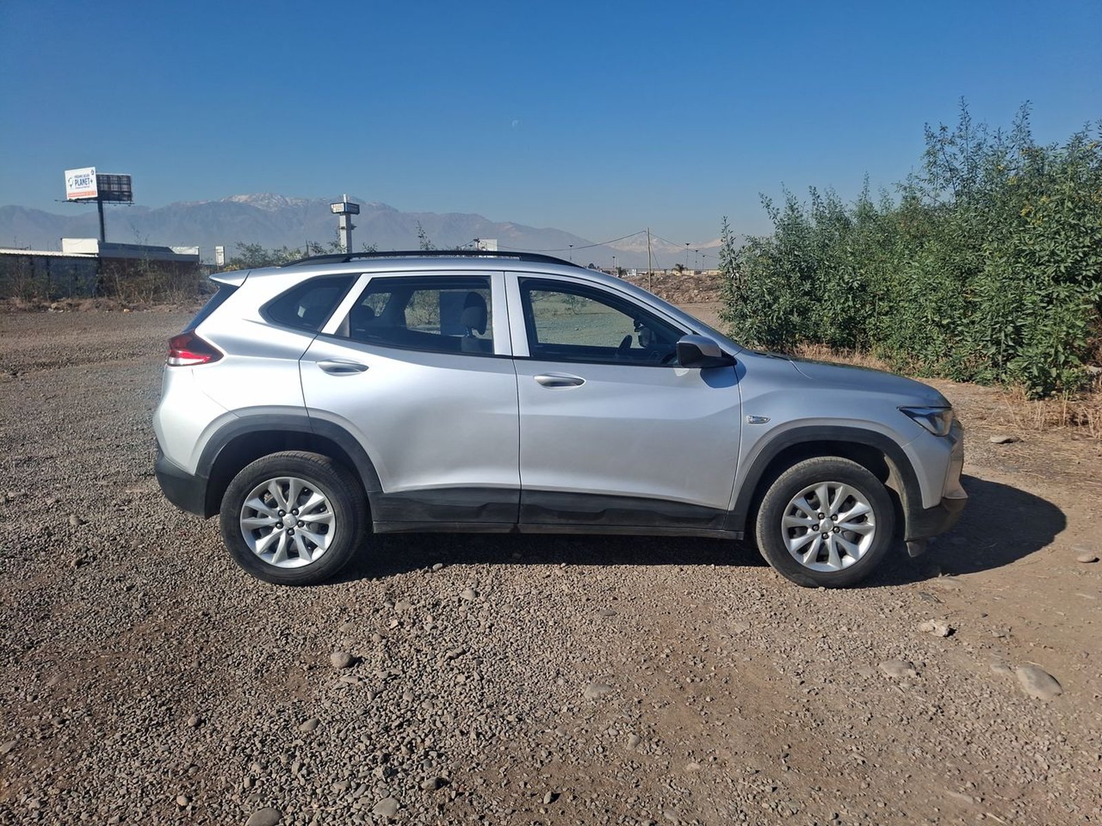 Chevrolet Tracker 1.2t Ls Fwd Mt 5p 2022 - Imagen 8 de 8