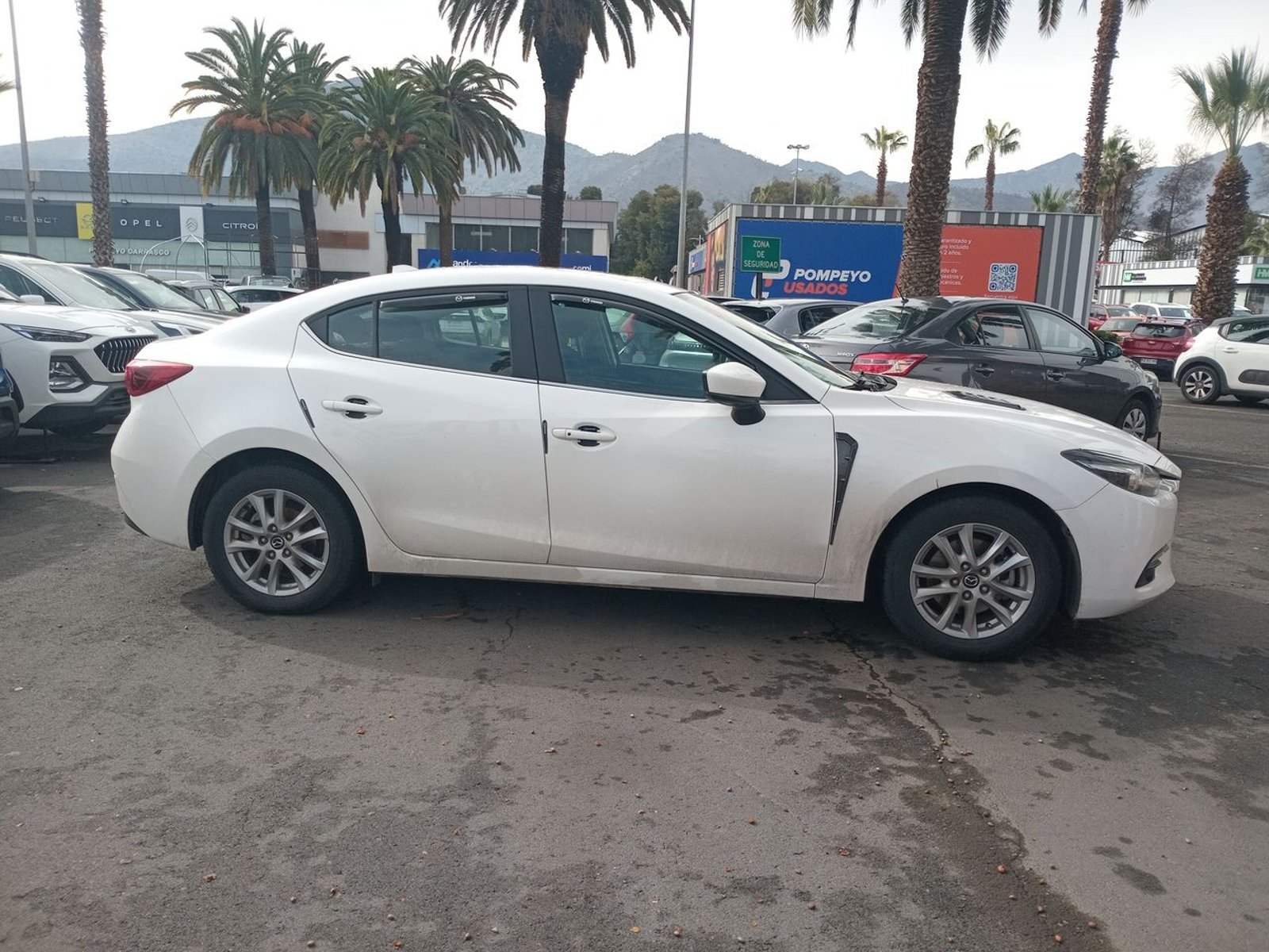 Mazda 3 2.0 V 4x2 Sedan Sr 6at 4p 2019 - Imagen 8 de 8