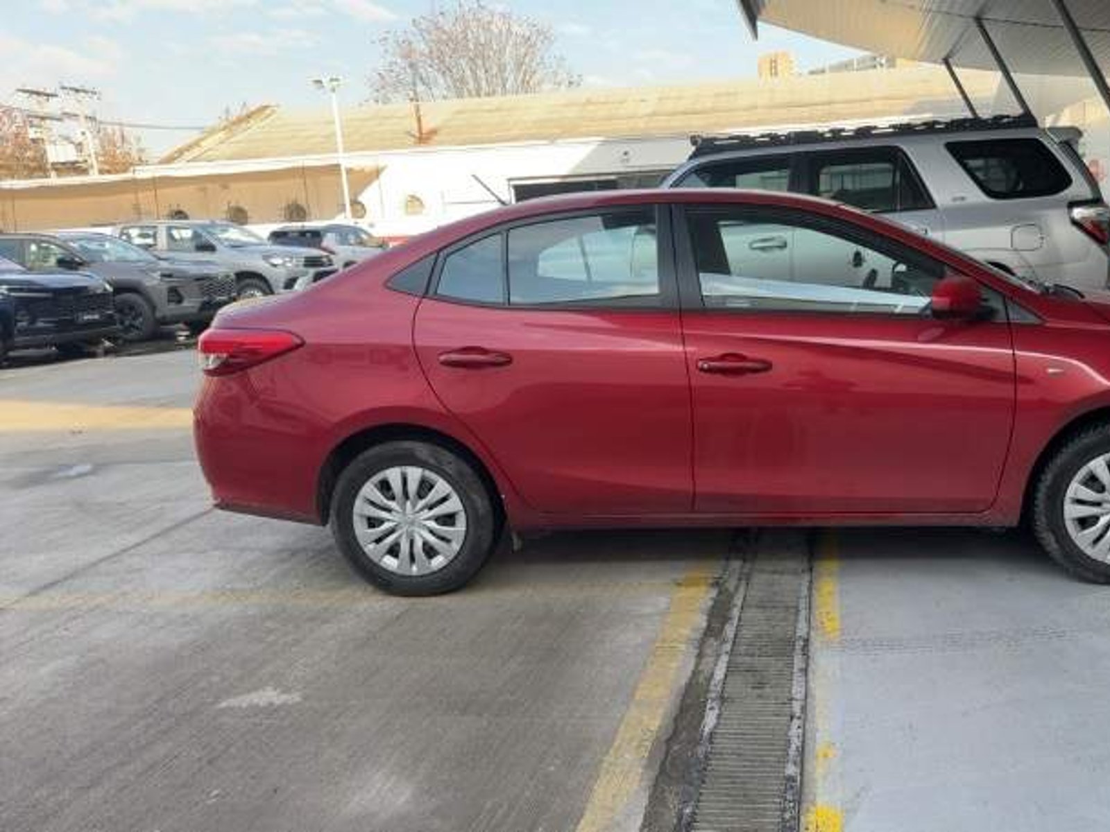 Toyota Yaris 1.5 Gli 4x2 At 4p 2019 - Foto 3 de 5