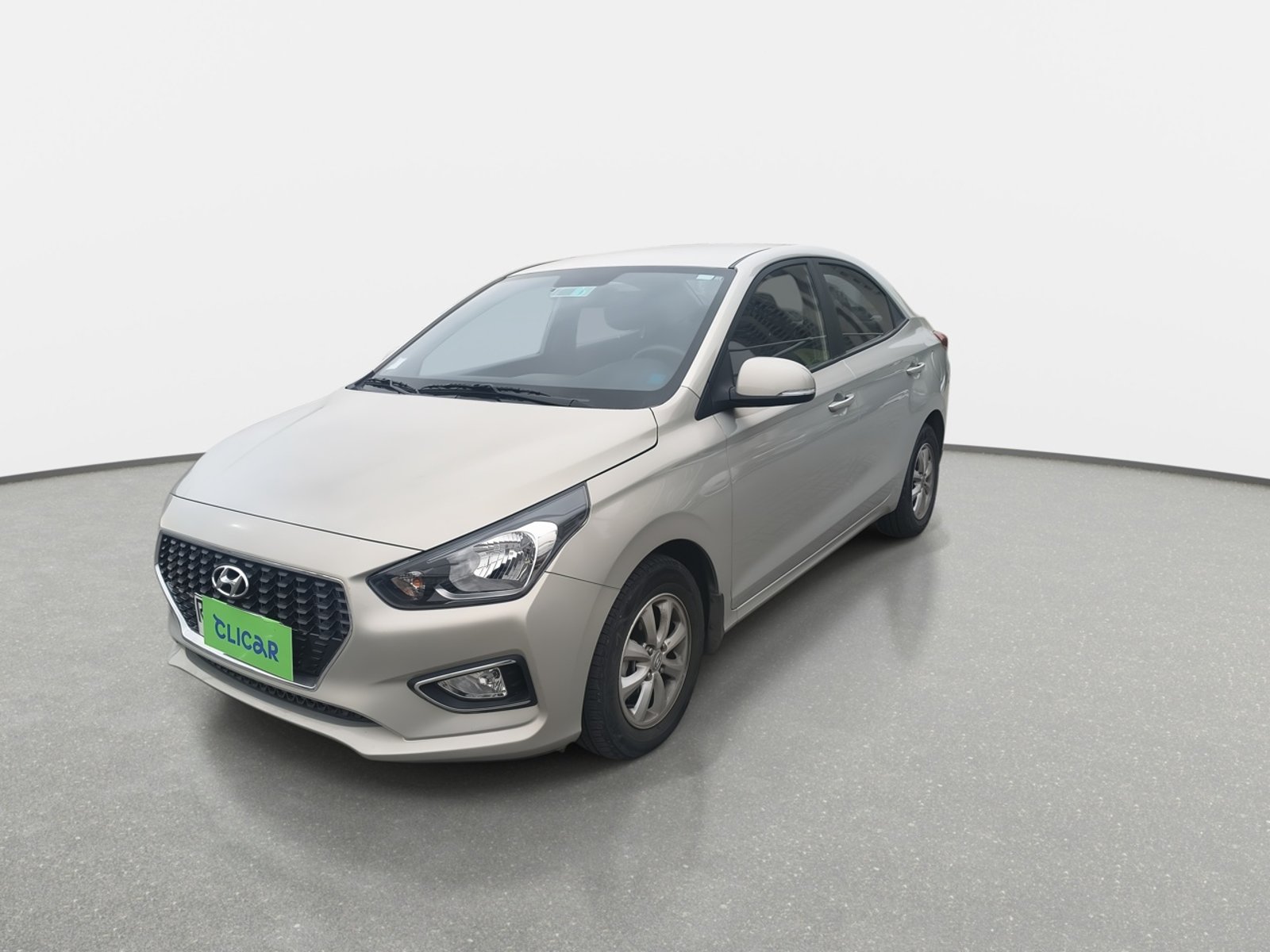 Hyundai Verna 1.4 Cb Plus 4x2 Mt5 4p 2022 - Foto 3 de 8