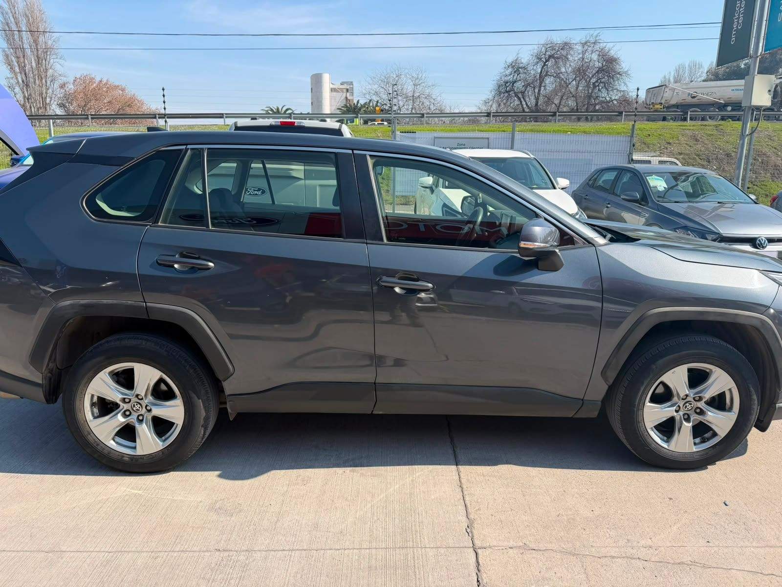 Toyota Rav 4 2.0 Le 4x2 Cvt At 5p 2020 - Foto 3 de 5
