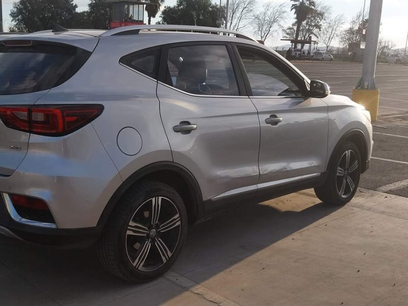 MG Mg Zs 1.5 Comfort 4x2 At 5p 2021 - Imagen 4 de 5
