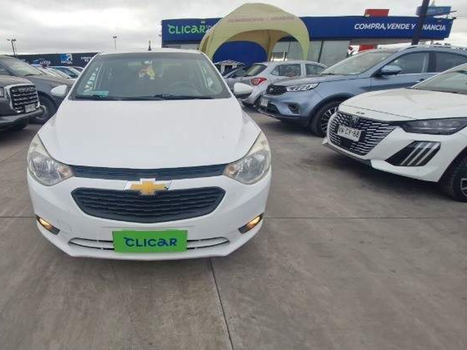 Chevrolet Sail 1.5 4x2 Mt 4p 2018 - Foto 2 de 5
