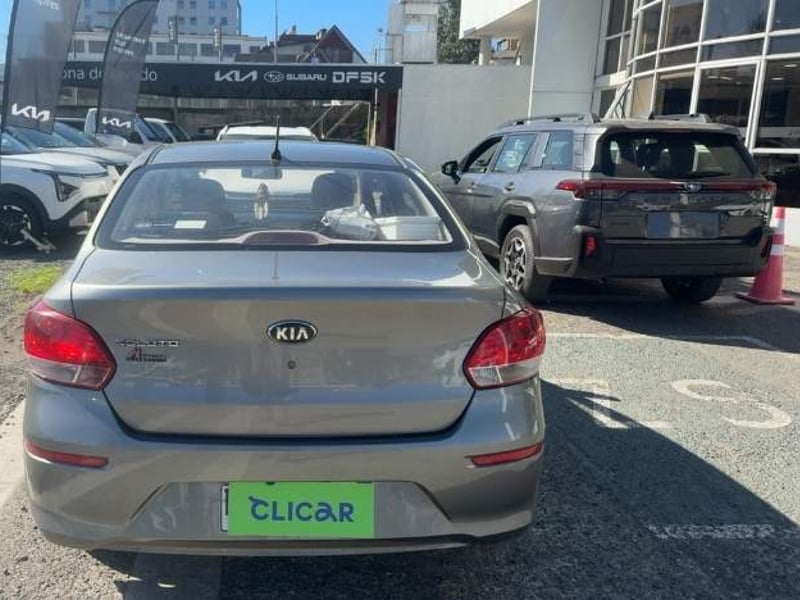 Kia Soluto 1.4 Lx 4x2 Ac Mt 4p 2021 - Imagen 5 de 5