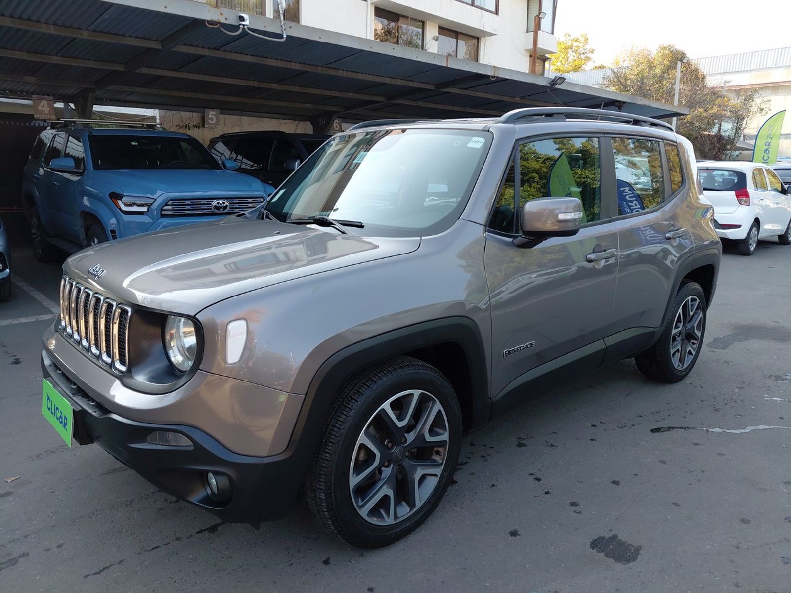 Jeep Renegade 1.8 Longitud 4x2 At 5p 2020 - Foto 3 de 8