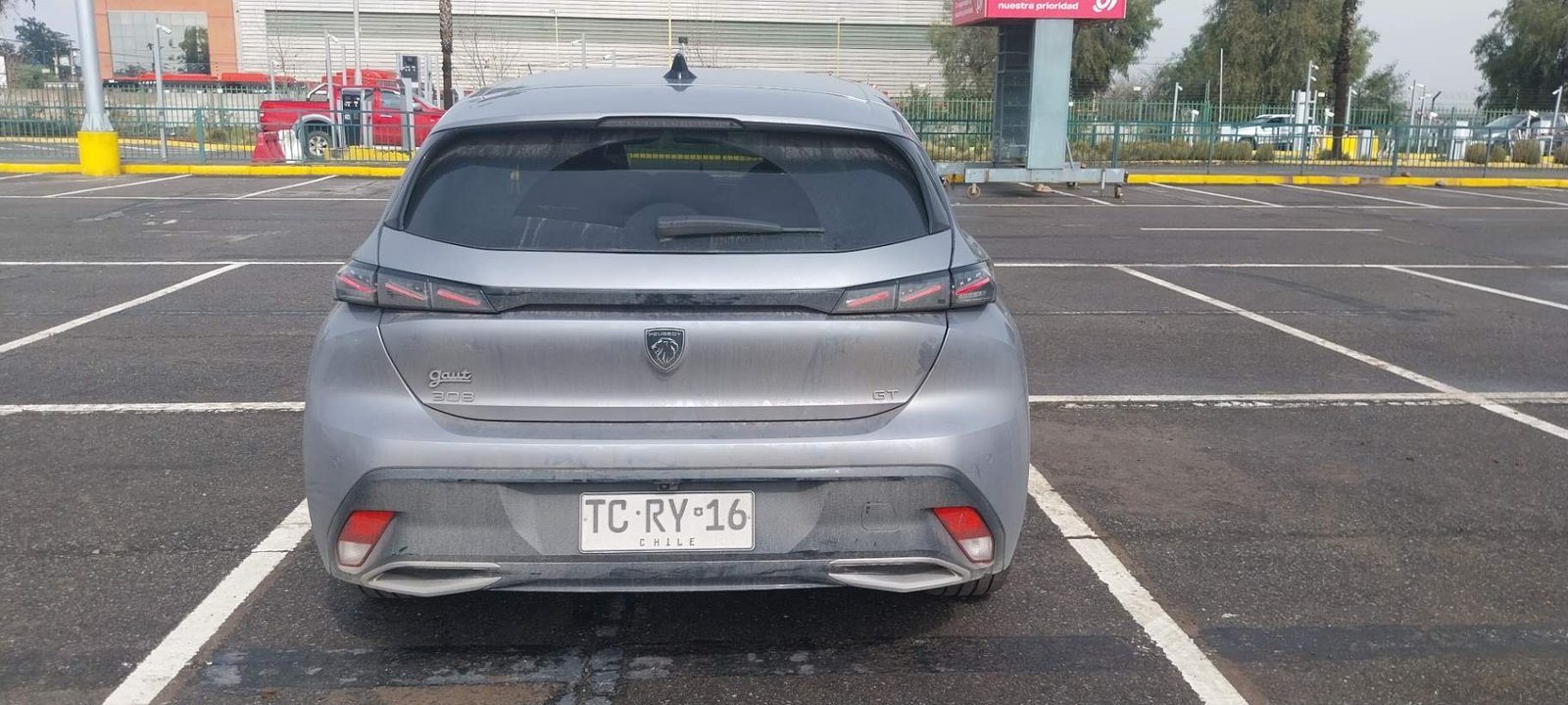 Peugeot 308 1.2 Gt Puretech 130 4x2 Eat8 5p 2024 - Imagen 4 de 4