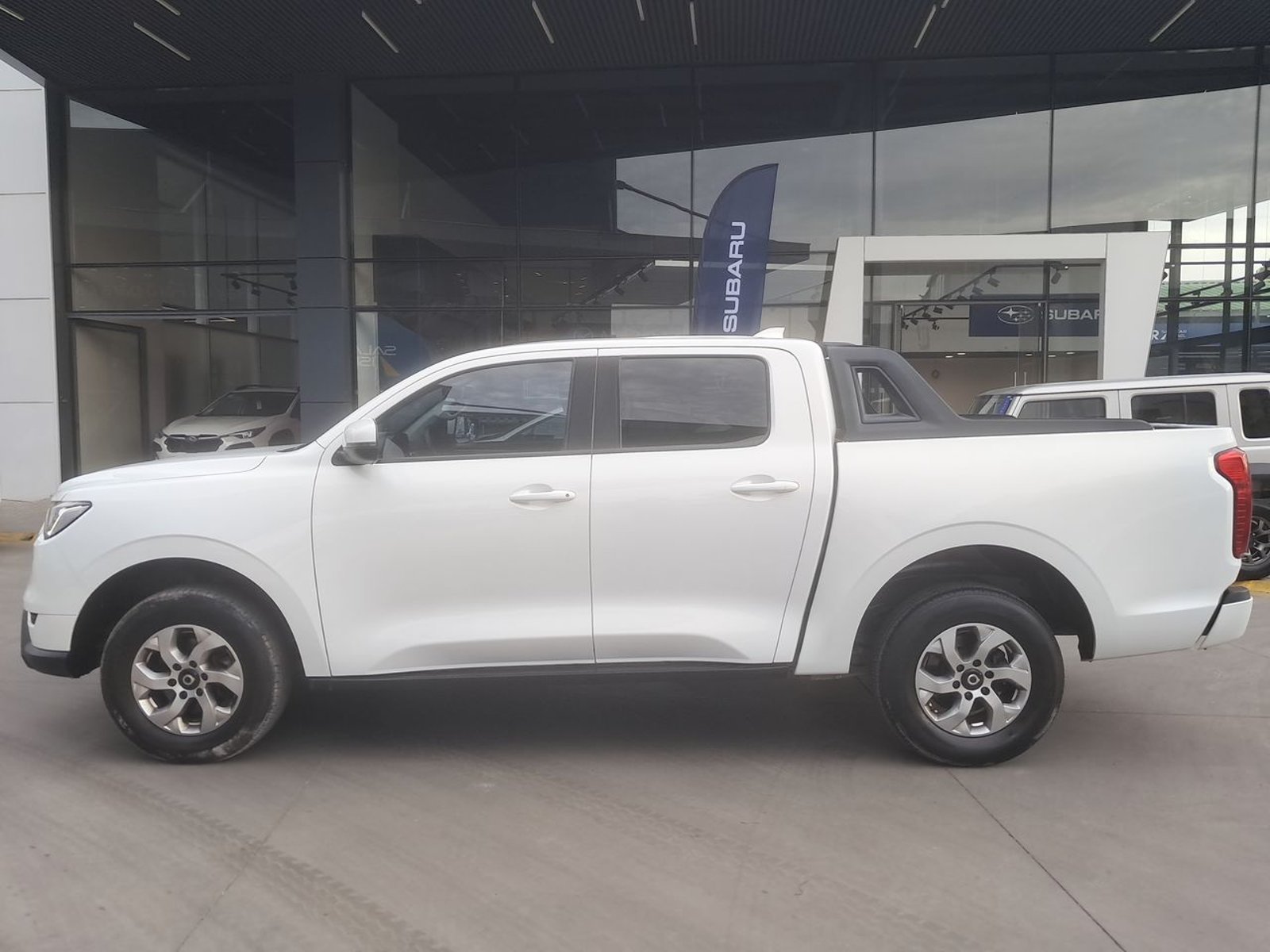 Great Wall Poer 2.0t Elite Diesel Dob. Cab. 4x2 Mt 4p 2022 - Foto 4 de 8