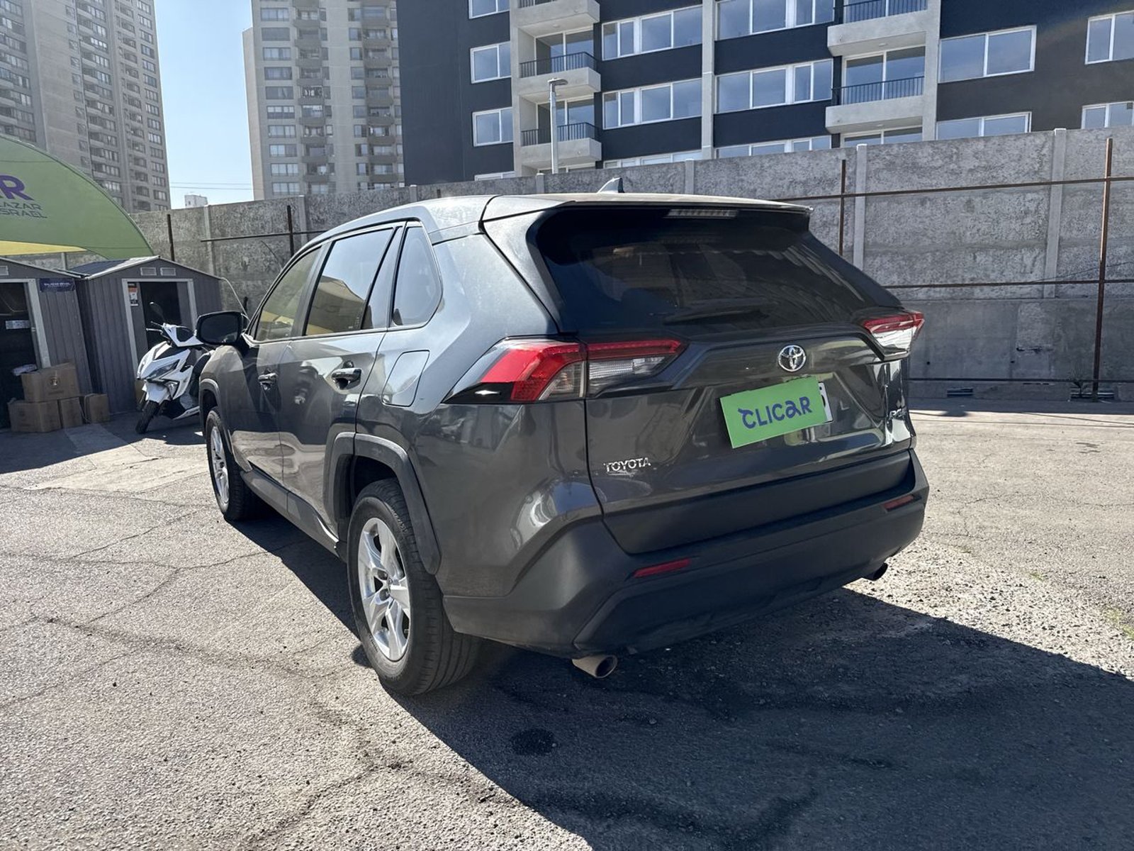Toyota Rav 4 2.0 Le 4x2 Mt 5p 2021 - Foto 5 de 8