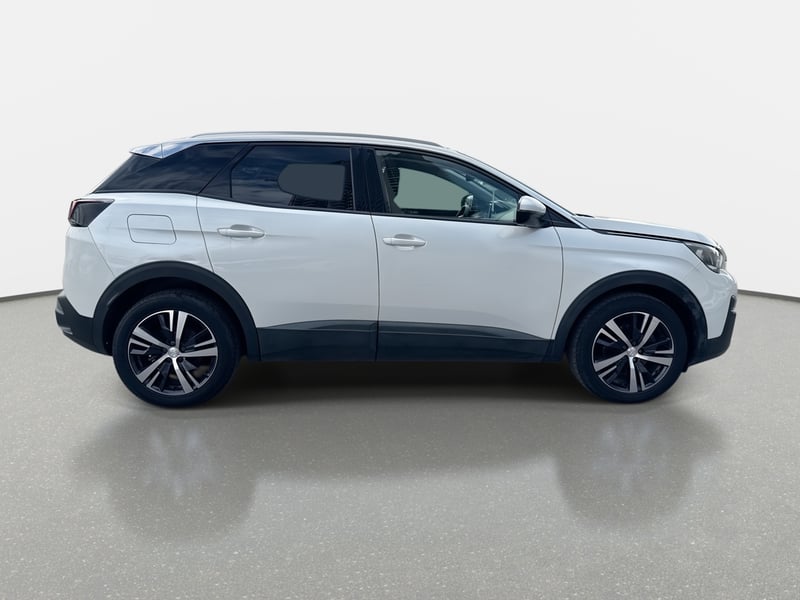 Peugeot 3008 1.5 Active Bluehdi 4x2 130 Eat8 5p 2020 - Imagen 8 de 8