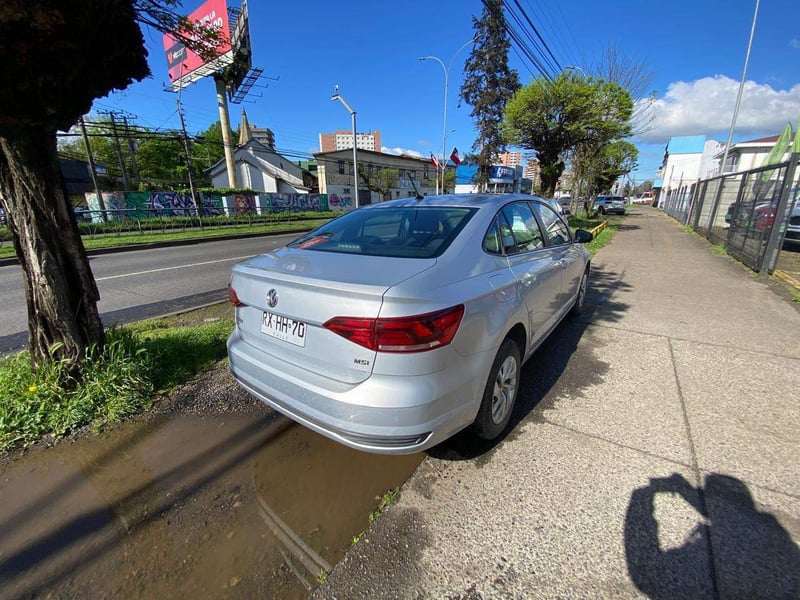 Volkswagen Virtus 1.6 Msi Trendline 4x2 Mt 4p 2022 - Imagen 4 de 5