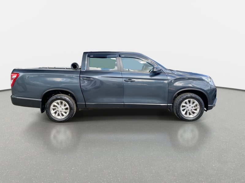 SsangYong Musso 2.2 Grand Glx Td Diesel 2wd Mt6 4p 2023 - Imagen 8 de 8