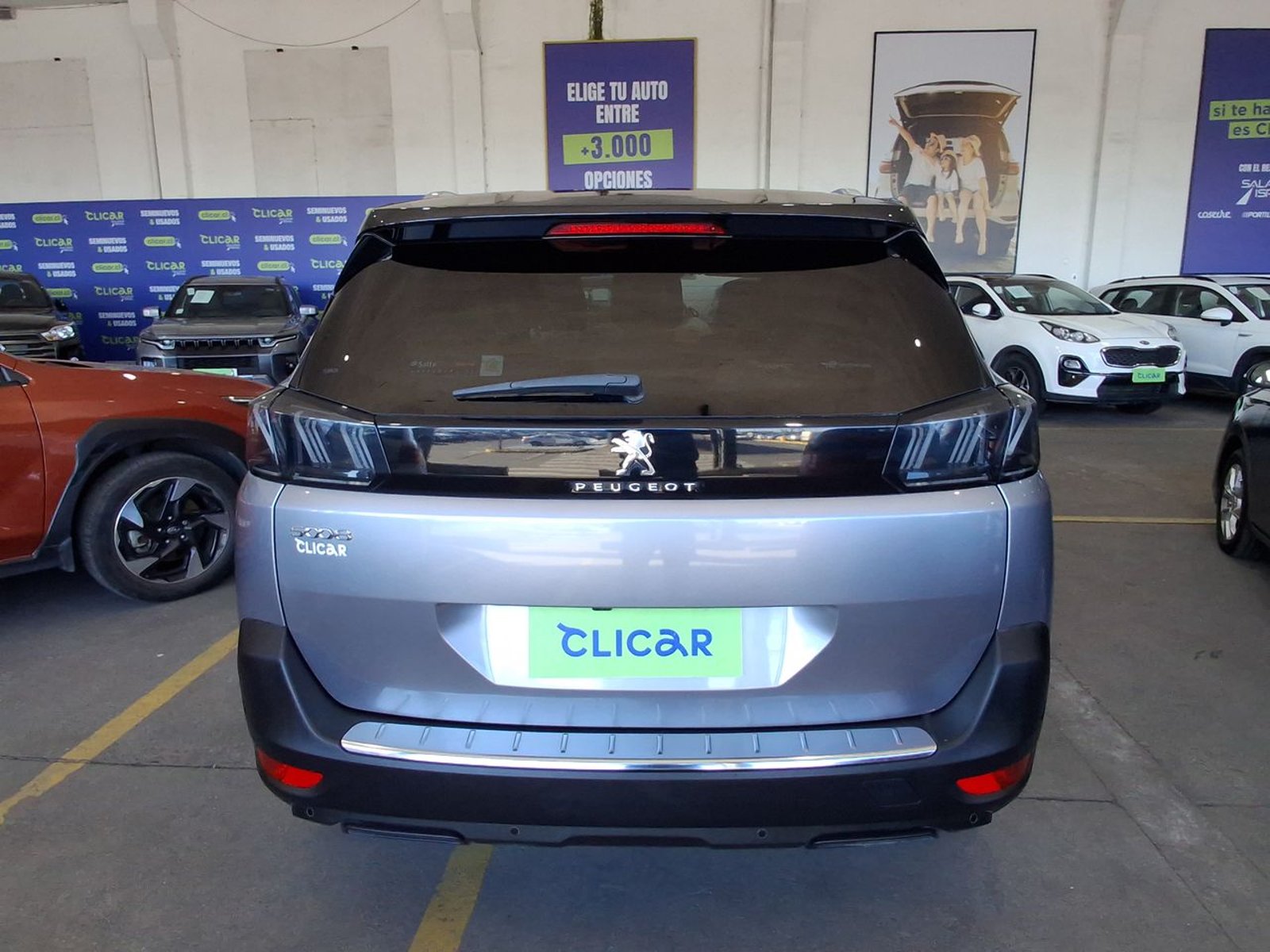 Peugeot 5008 1.5 Allure Pack Bluehdi 130 4x2 Eat8 5p 2024 - Imagen 6 de 8