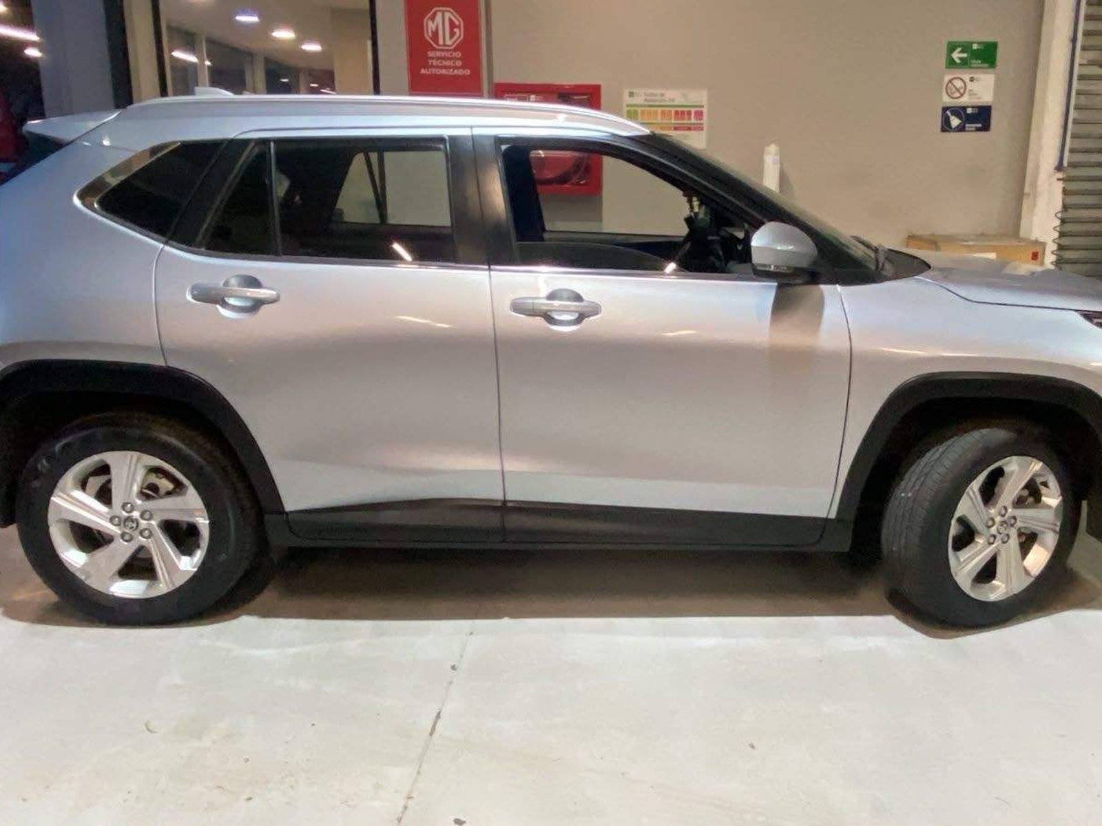 Toyota Yaris Cross 1.5 Xi 4x2 5mt 5p 2026 - Foto 2 de 4
