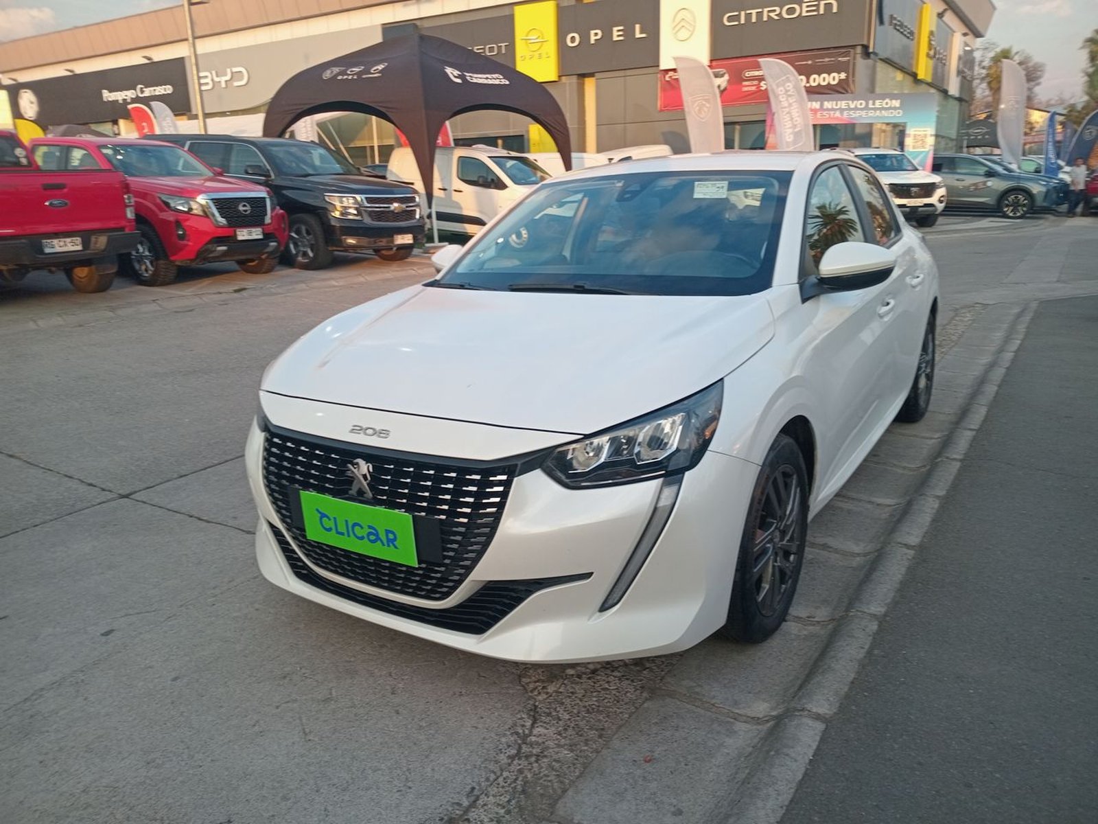 Peugeot 208 1.2 Active Pack Puretech 4x2 75 Mt 5p 2021 - Foto 2 de 7