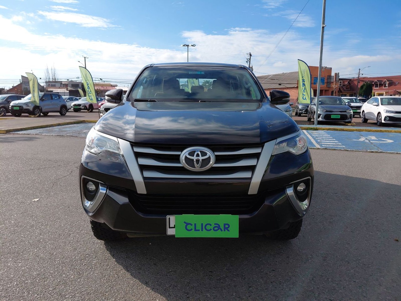 Toyota Fortunner 2.7 Sr5 4x2 At 5p 2019 - Foto 2 de 8
