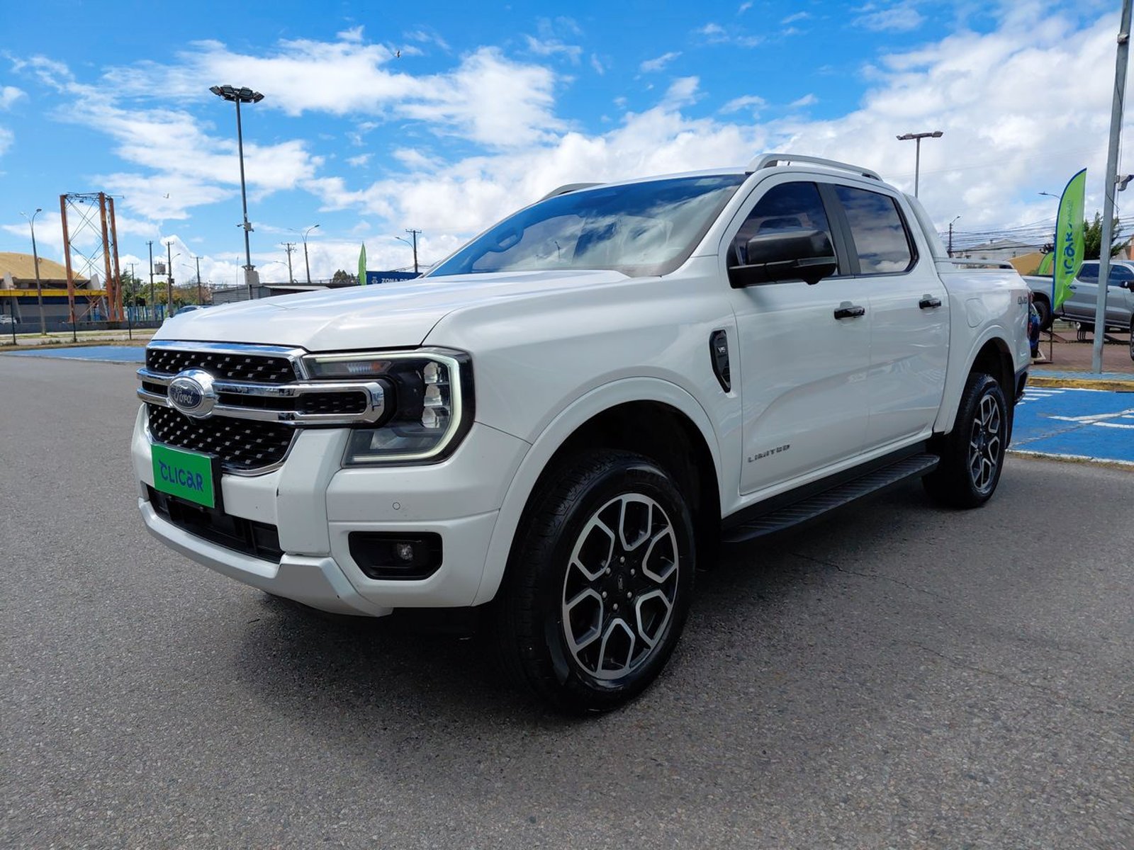 Ford Ranger 3.0 Ltd Diesel 4x4 Dob. Cab. At 4p 2025 - Foto 3 de 8