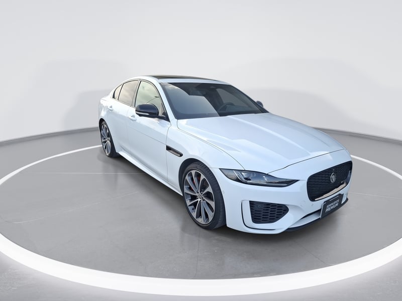Jaguar Xe 2.0 R Dynamic 4x2 At 2025