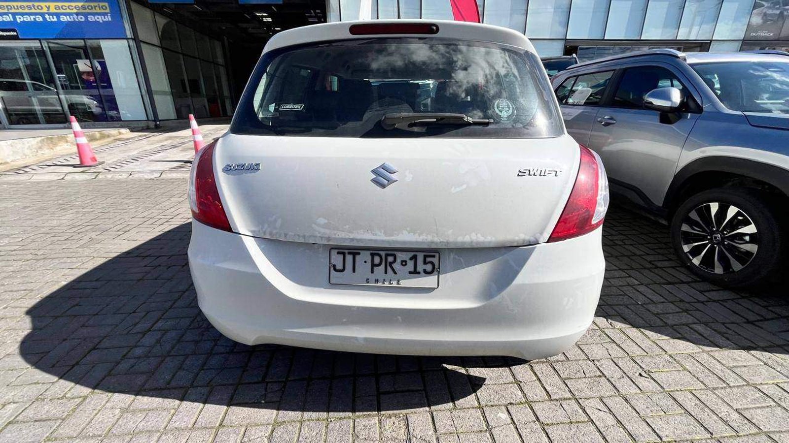 Suzuki Swift 1.2 Glx 4x2 Hb Ac At 5p 2017 - Imagen 5 de 5