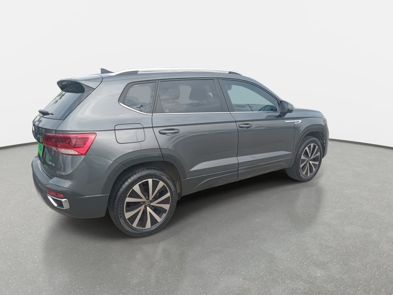 Volkswagen Taos 1.4 Tsi Highline 4x2 At 5p 2022 - Imagen 7 de 8
