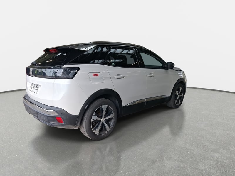 Peugeot 3008 1.5 Allure Pack Bluehdi 130 4x2 Eat8 5p 2024 - Imagen 7 de 8