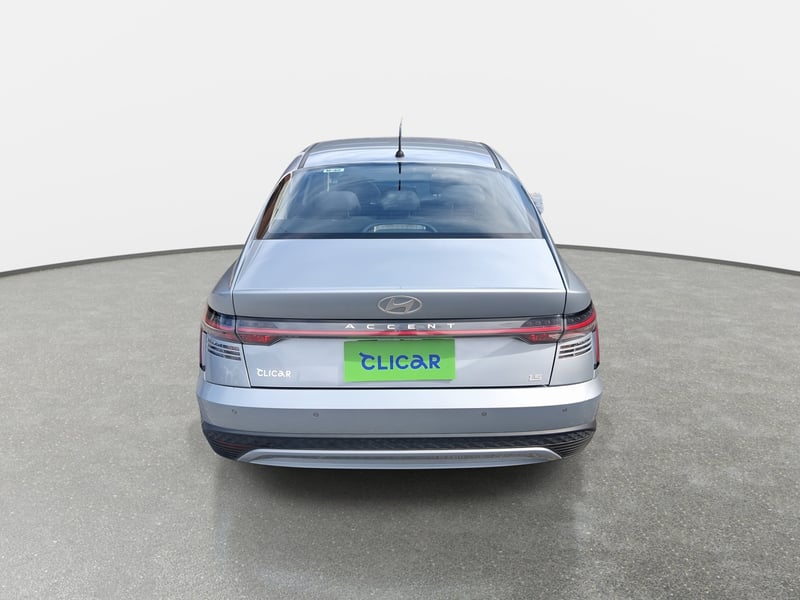 Hyundai Accent 1.5 Plus 4x2 At 4p 2025 - Imagen 6 de 8