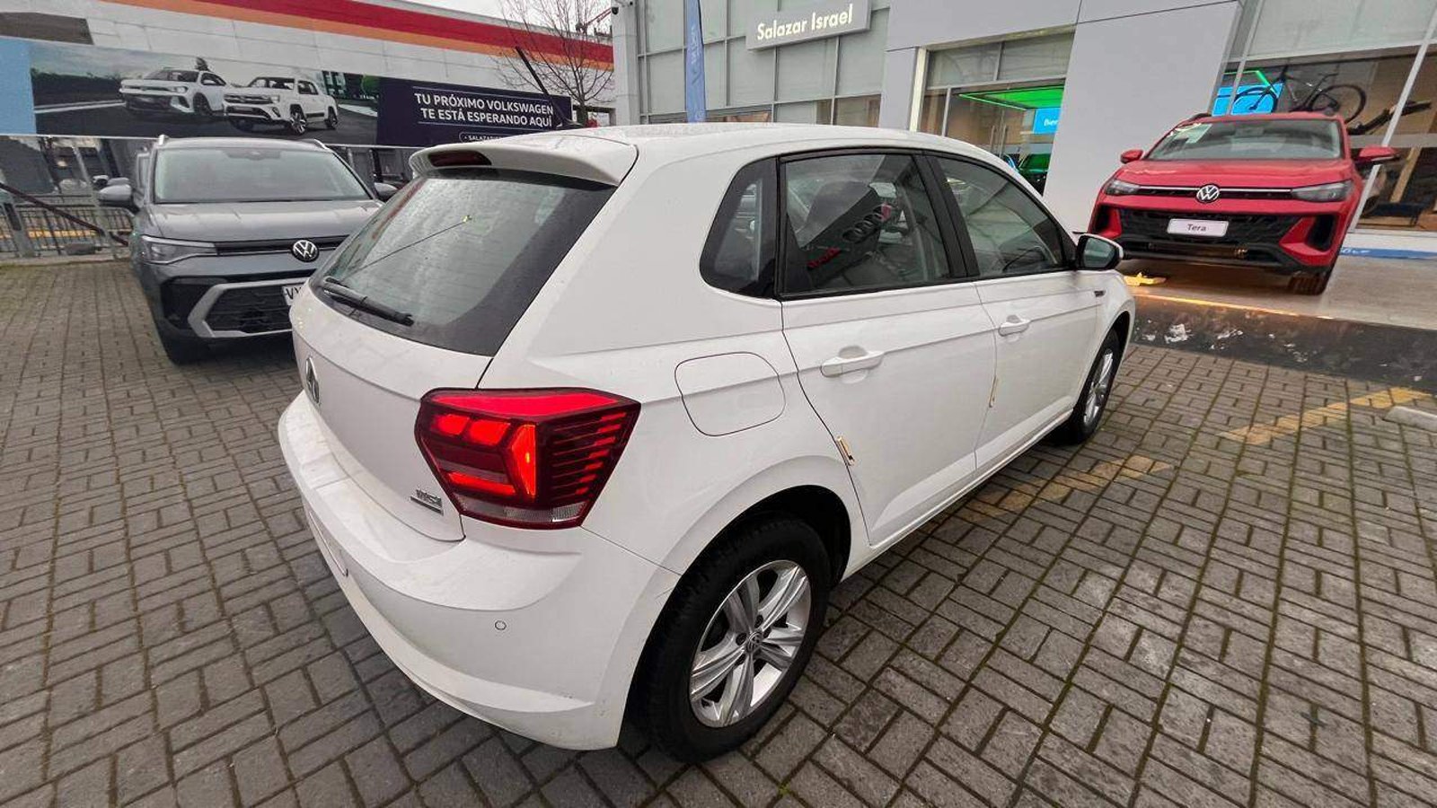 Volkswagen Polo 1.6 Comfortline 4x2 At6 5p 2020 - Imagen 4 de 5