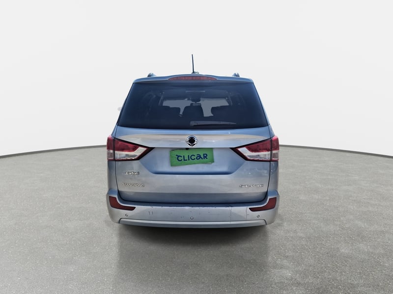 SsangYong Stavic 2.2 Diesel 2wd At 5p 2019 - Imagen 6 de 8