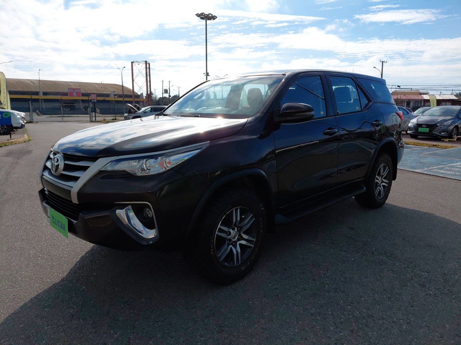 Toyota Fortunner 2.7 Sr5 4x2 At 5p 2019 - Foto 3 de 8