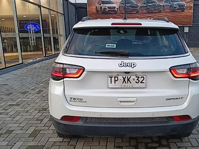 Jeep Compass 1.3 Sport 4x2 At 5p 2024 - Imagen 5 de 5