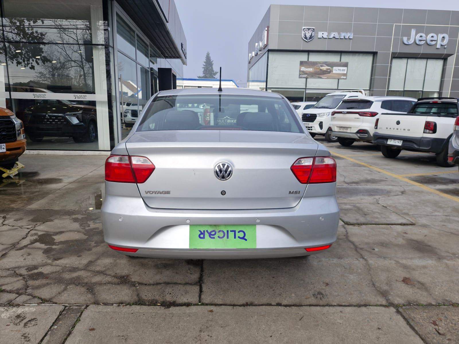 Volkswagen Voyage 1.6 Ac 2ab 4x2 Mt 4p 2018 - Foto 5 de 8