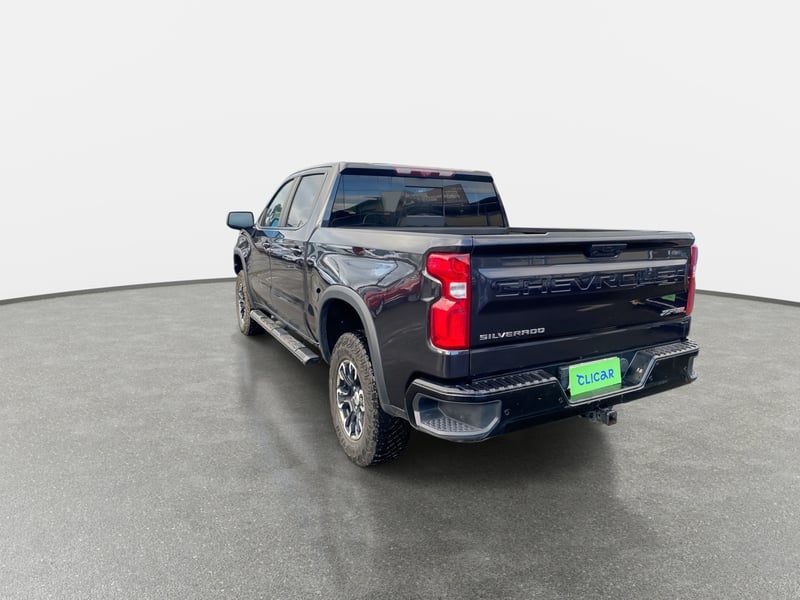 Chevrolet Silverado 6.2 Zr2 R 4x4 At 4p 2024 - Imagen 5 de 8