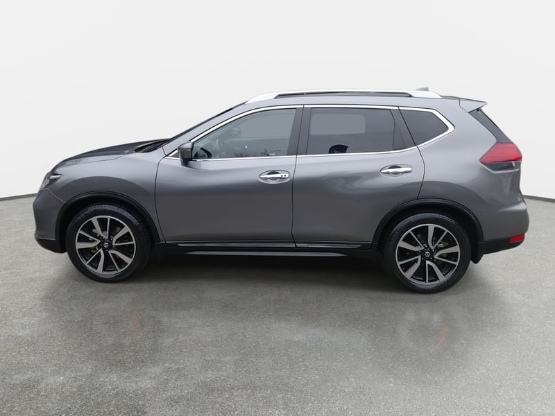 Nissan X-trail 2.5 Exclusive 4x4 3row Cvt At 5p 2023 - Imagen 4 de 8