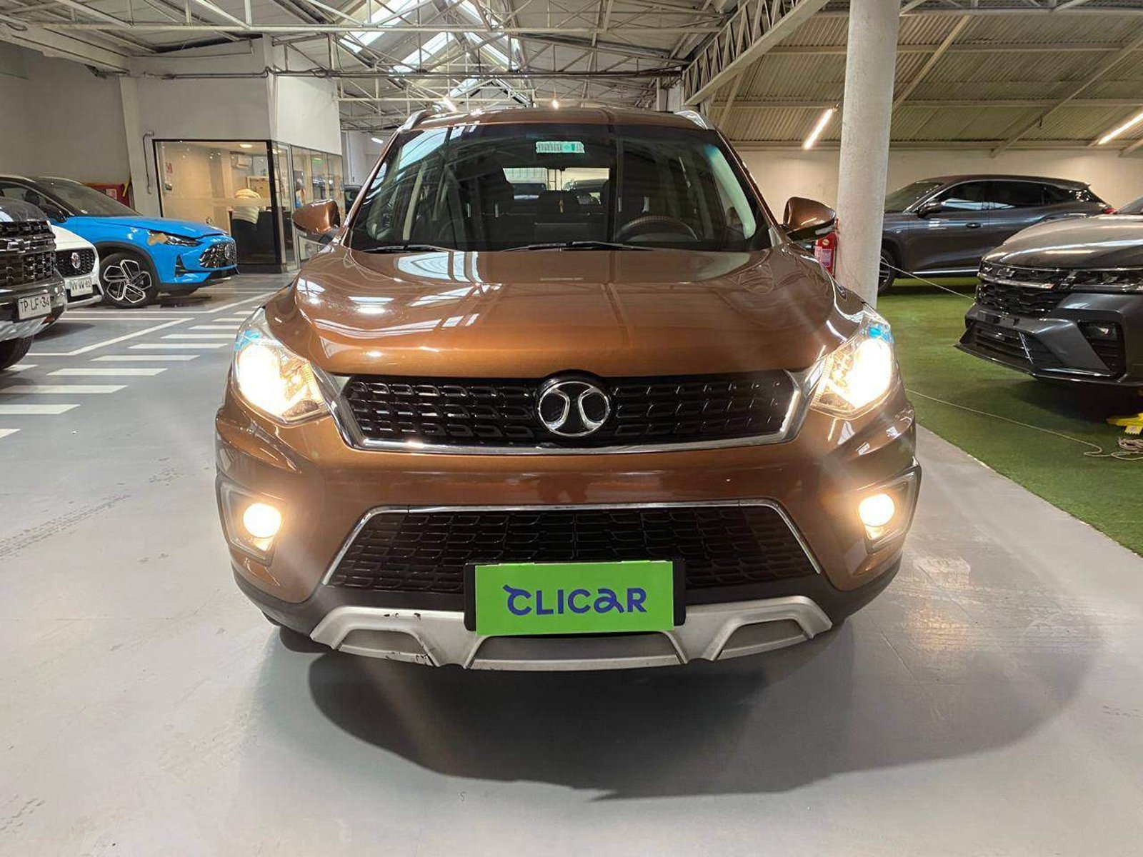 BAIC X35 1.5 Luxury 4x2 Mt 5p 2019 - Foto 2 de 5