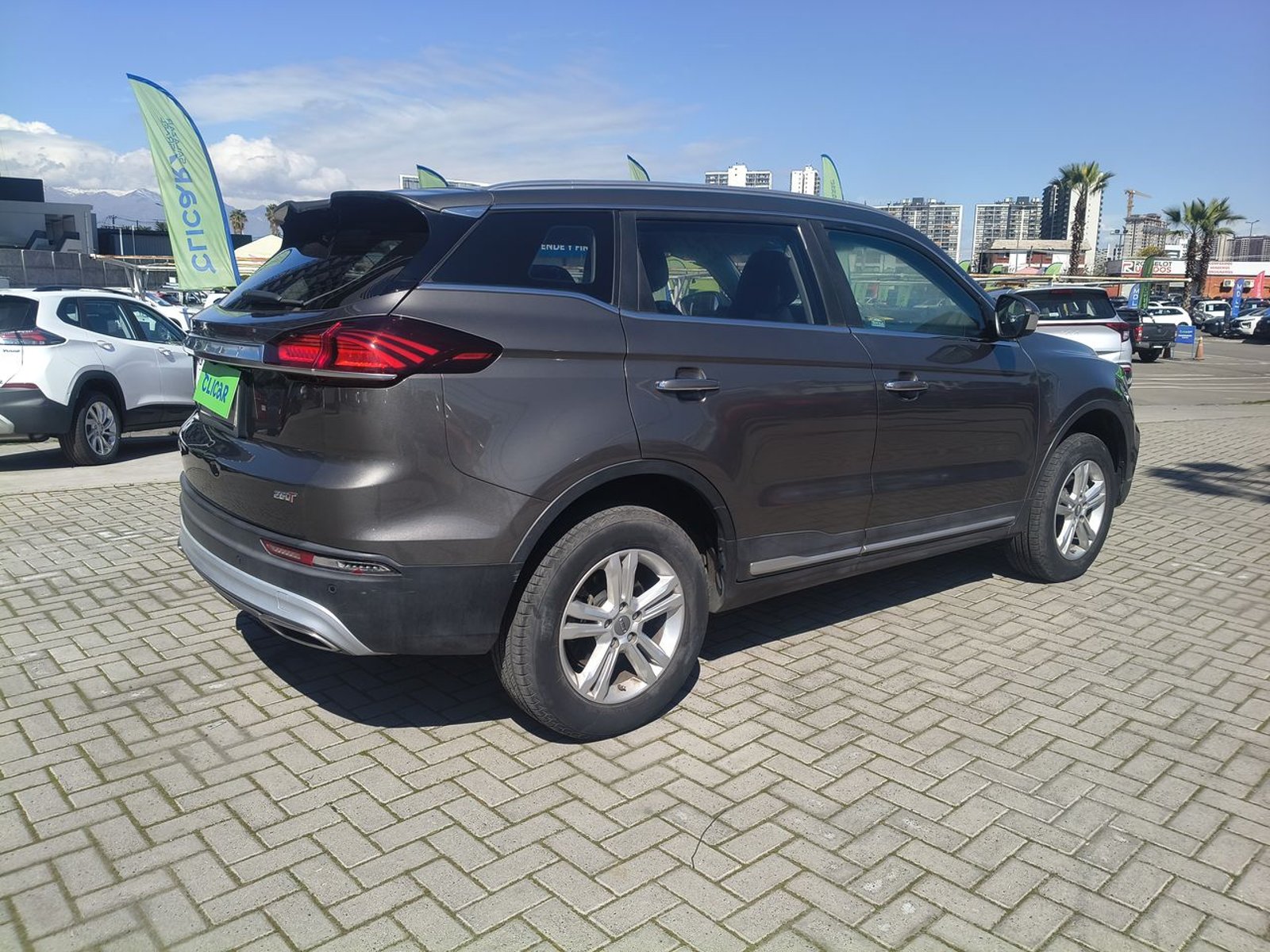 Geely Azkarra 1.5t Comfort 4x2 6at 5p 2022 - Imagen 7 de 8