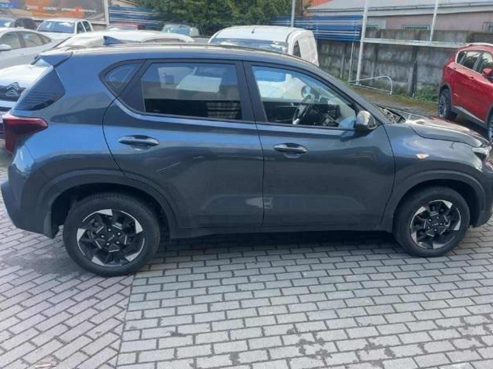 Kia Sonet 1.5 Lx 4x2 6mt 5p 2026 - Foto 3 de 5